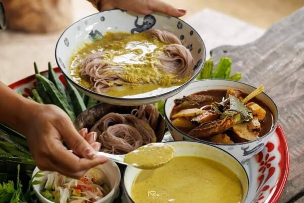 ขนมจีนอบแห้งกึ่งสำเร็จรูป