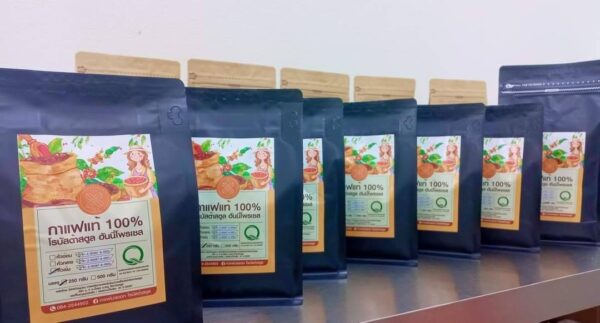 Roasted coffee beans