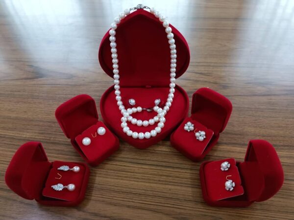 Pearl jewelry set