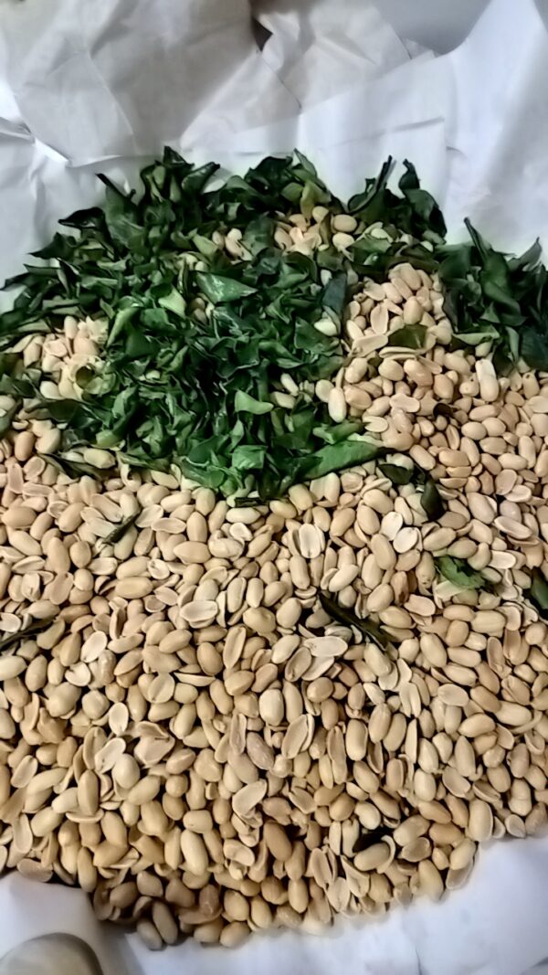 Herb-roasted peanuts, pink salt-roasted mango nuts