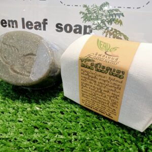 สบู่สมุนไพร สูตรใบสะเดา Neem leaf soap